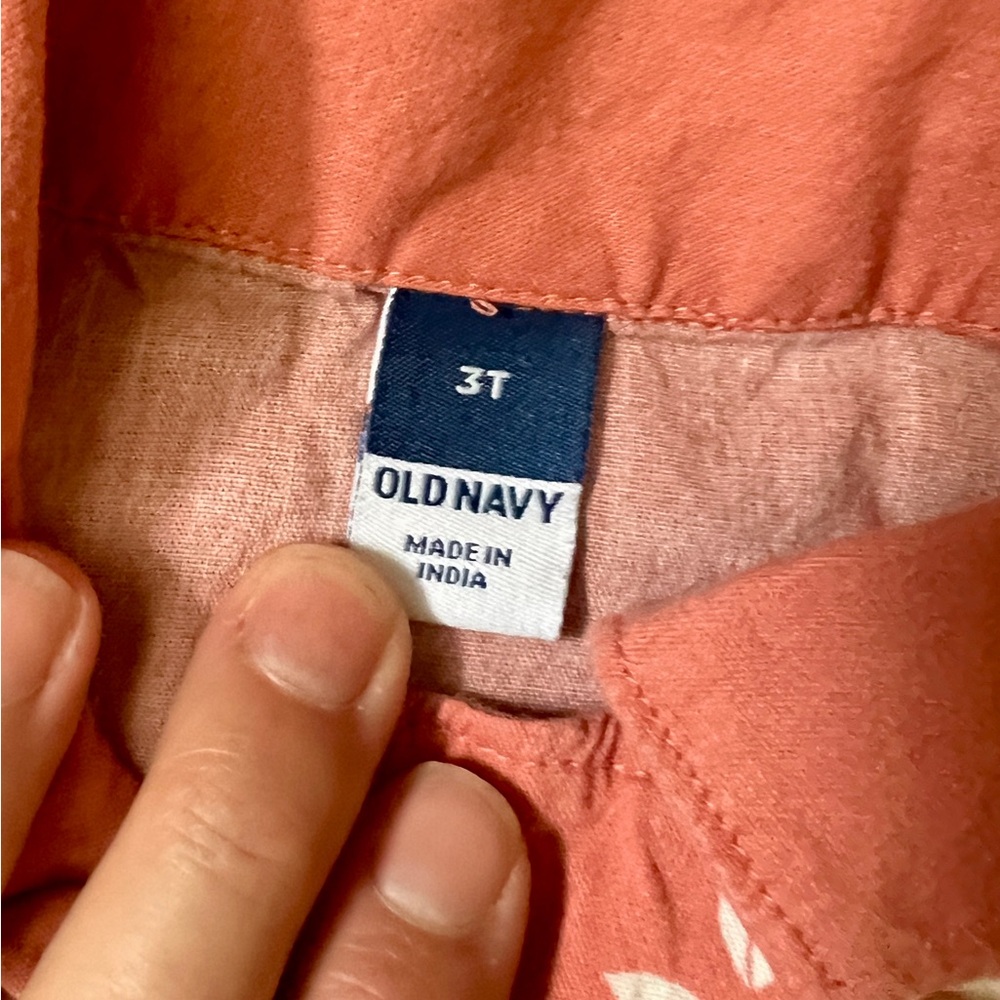 Button down shirts x2 size 3T - Picture 3 of 4